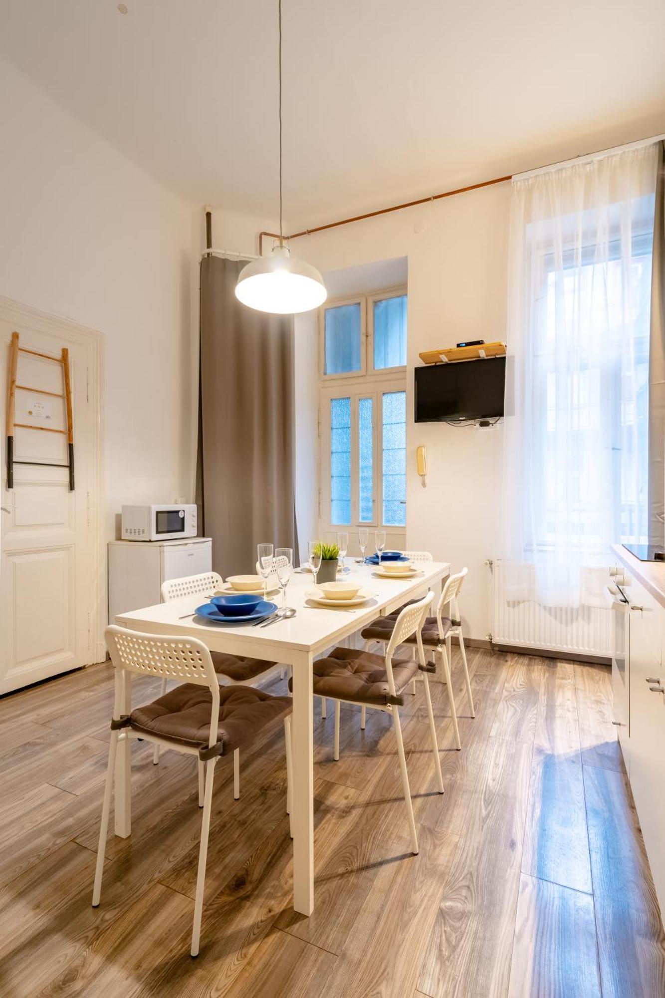 Wave - 3 Bedroom Apt In Center Budapeste Exterior foto